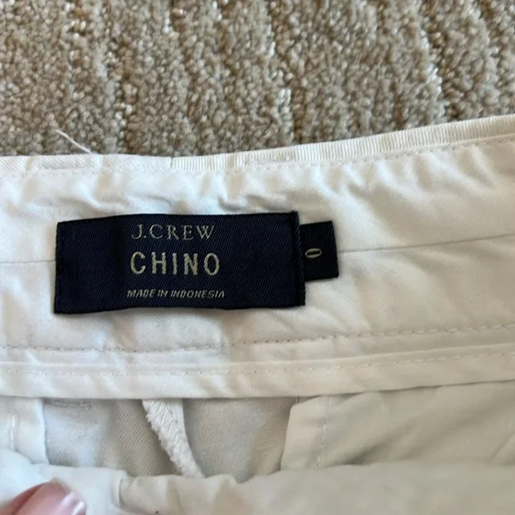 J CREW white shorts - Picture 2 of 4